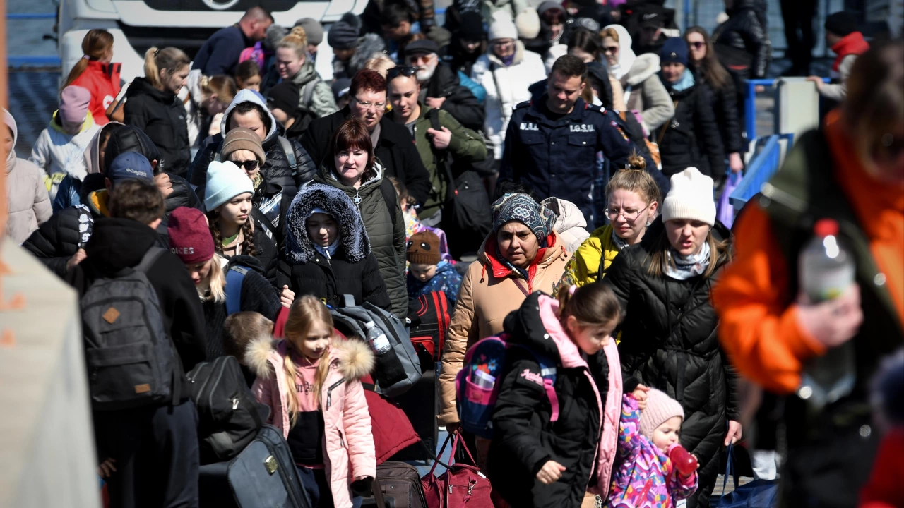 Почти половината от бежанците от Украйна са настанени в частни