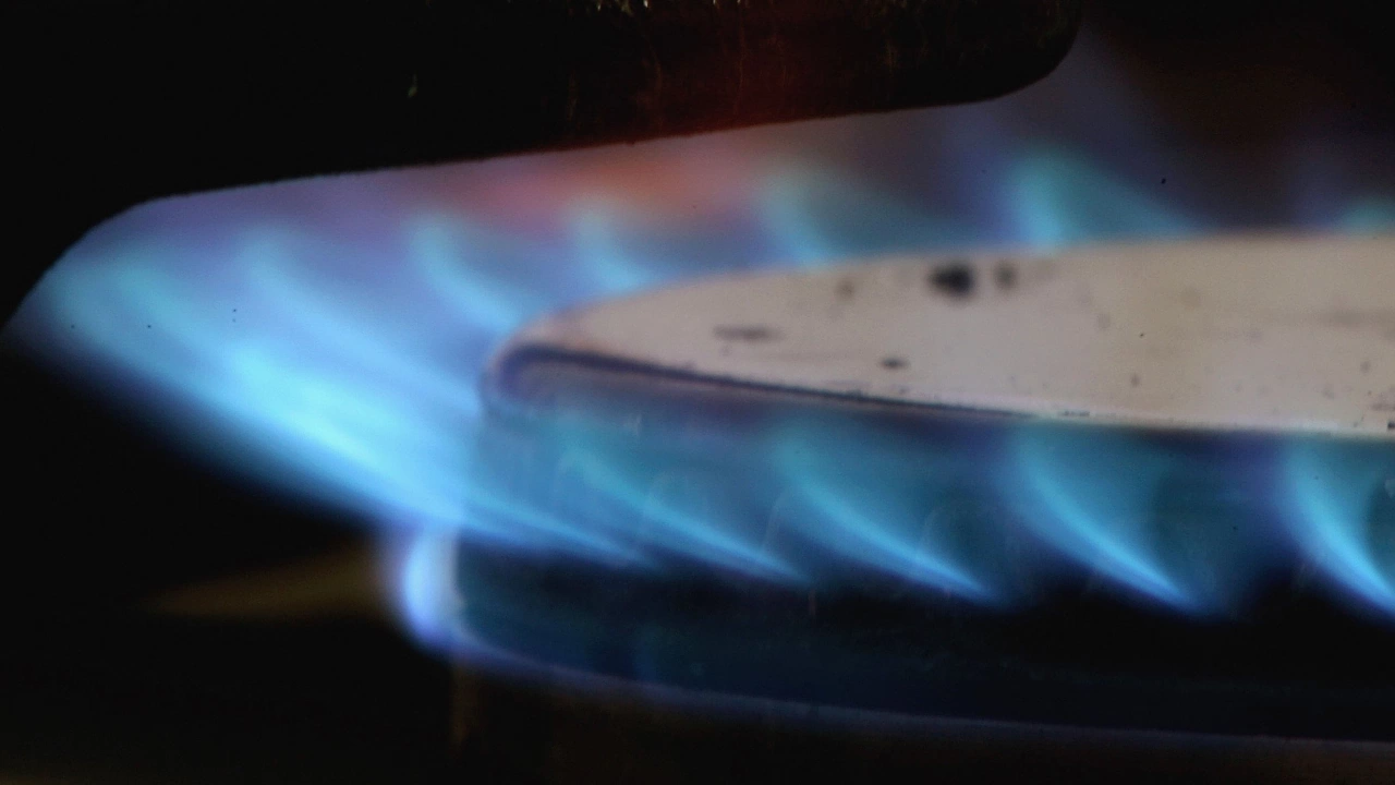 Нов скок в цената на природния газ Очаква се КЕВР
