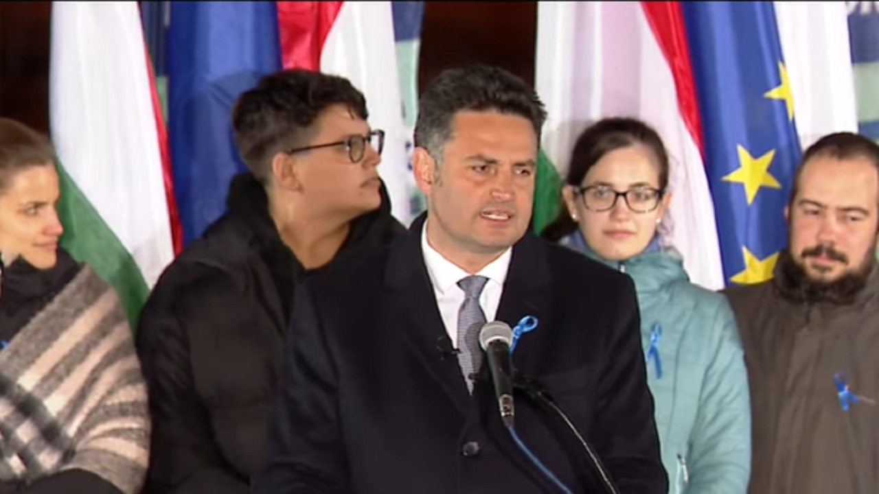 Лидерът на опозиционната коалиция Обединени за Унгария Петер Марки-Зай призна