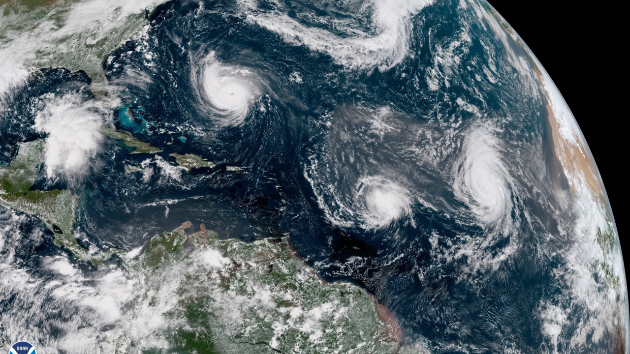 В атлантическия сезон на ураганите през 2022 г. се очакват