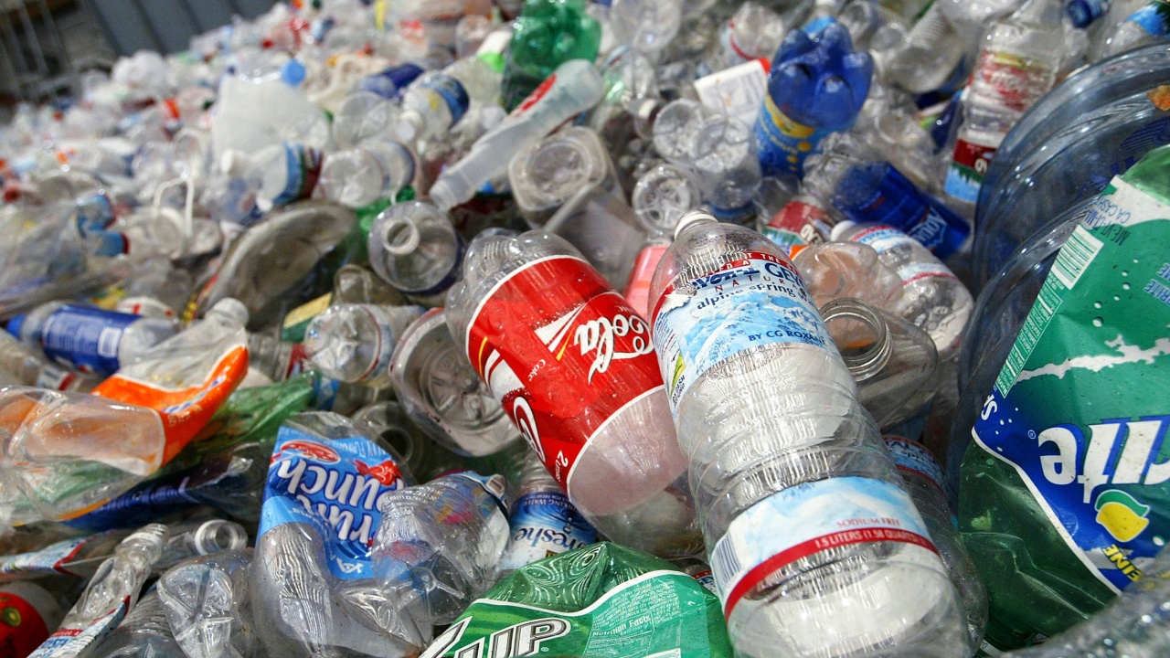 Турция е произвела близо 5,6 милиона тона пластмасови отпадъци през 2021 г.