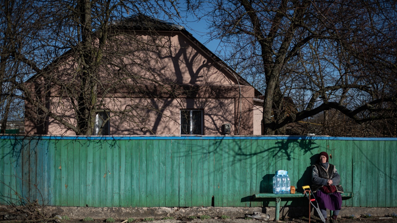 Русия продължава да взима на прицел в Украйна цивилни, каза