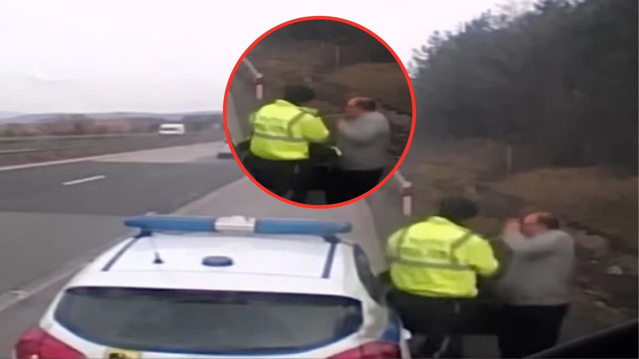 Камери заснеха как български полицай удря шамар на турски тираджия