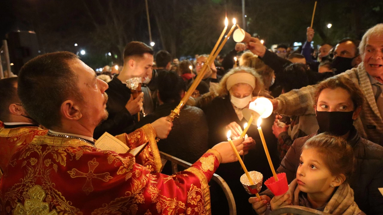 Във връзка с неблагоприятни обстоятелства Светият Синод на Българската православна