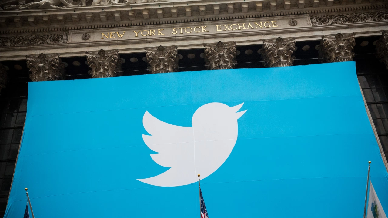 Компанията Туитър Twitter Inc потвърди че е получила неизисквано необвързващо
