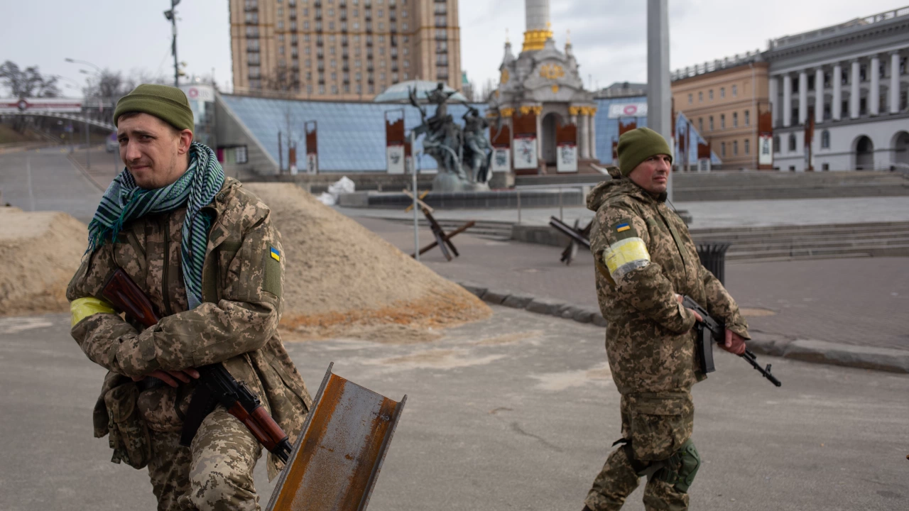 Войната в Украйна продължава вече 53 ти ден Володимир Зеленски предупреди