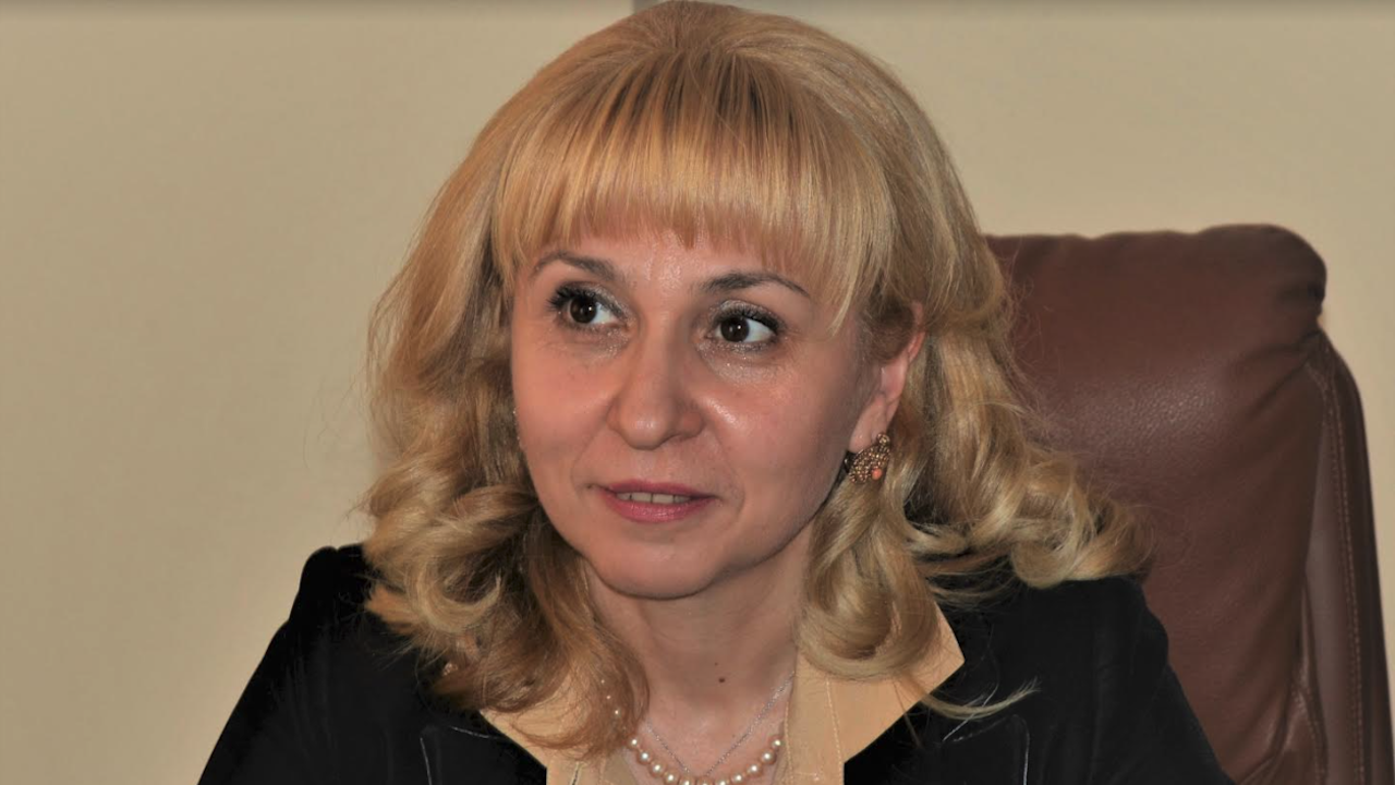 Ковачева поиска от "Български пощи" удължаване на срока за изплащане на пенсиите и добавката към тях