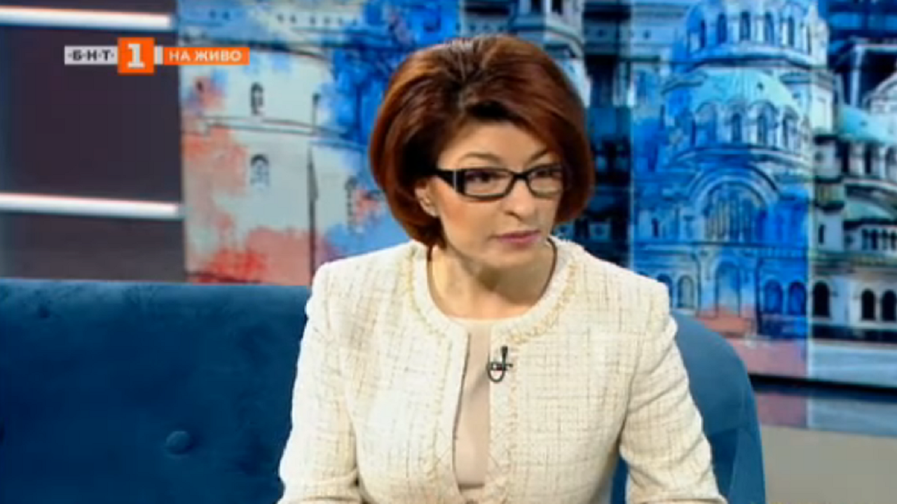 Десислава Атанасова: Това правителство е най-слабото в историята на България