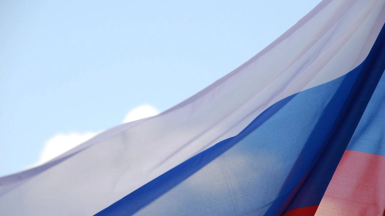 Руската федерация смята че замразяването на международните й резерви е