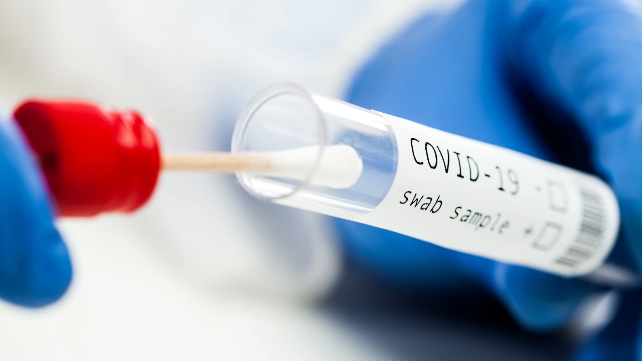 Осемнайсет са заразените с Ковид 19 в Русенско за изминалото денонощие