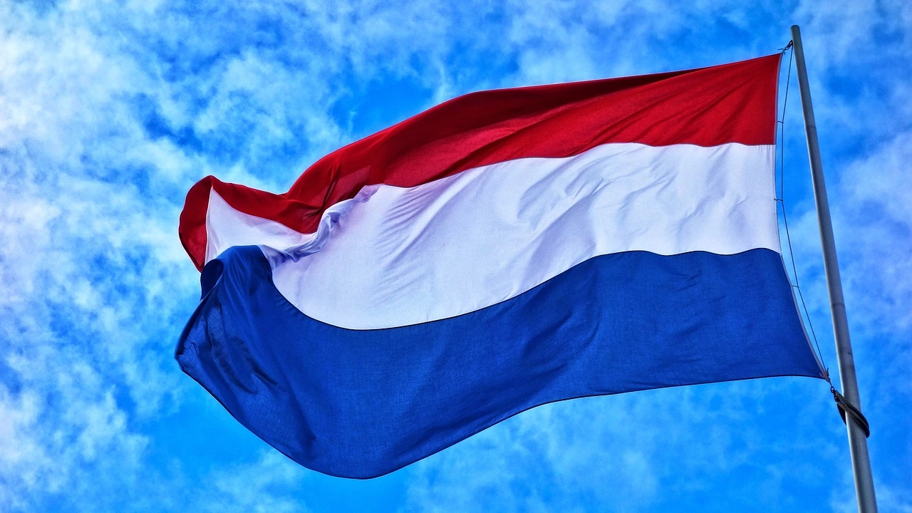 Нидерландия отново е отворила посолството си в Украйна То се