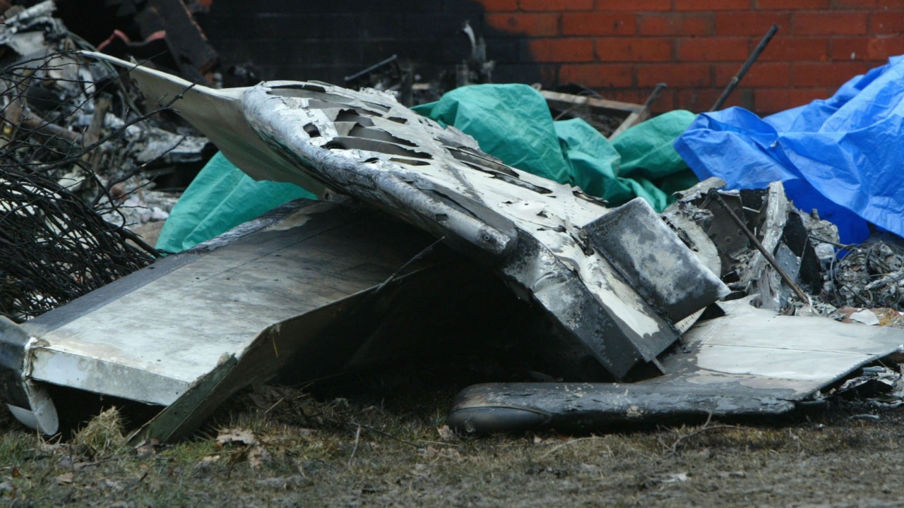 Едномоторен учебен самолет се разби в окръг Бурса. Двама загинаха