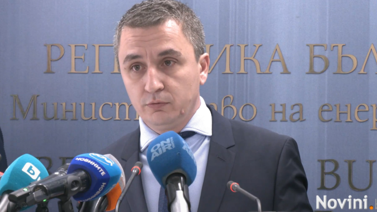 Александър Николов:  Докато съм министър, България няма да води преговори под натиск