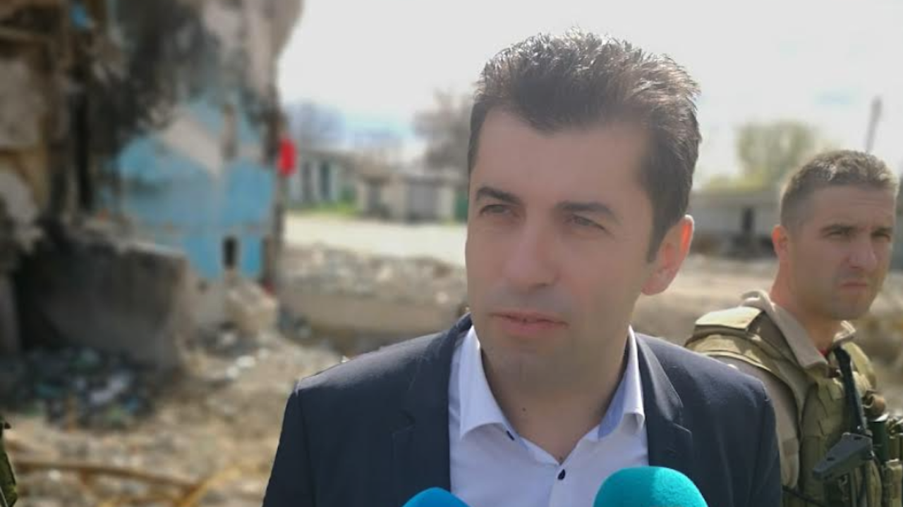 Петков в Украйна: Не може да гледаме разрушение и да кажем, че за българския интерес е най-добре да не виждаме