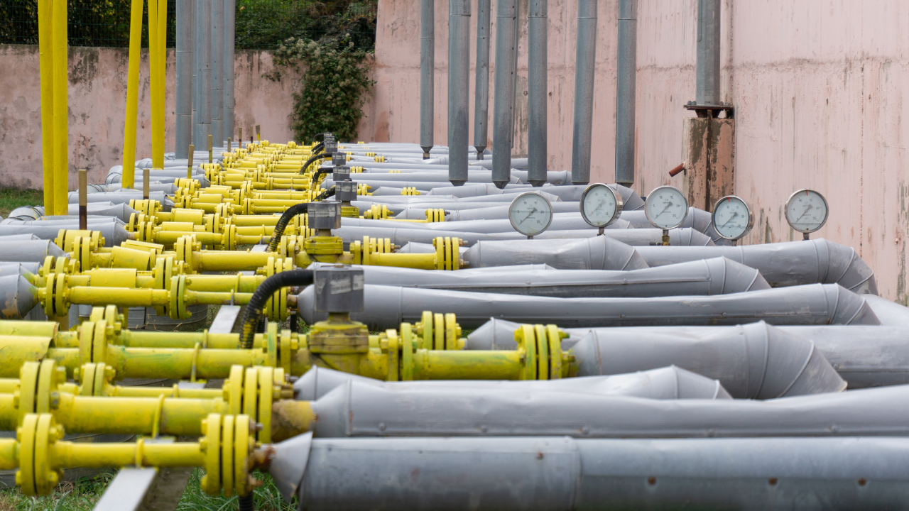 Financial Times: Гърция и Германия ще продават газ на България
