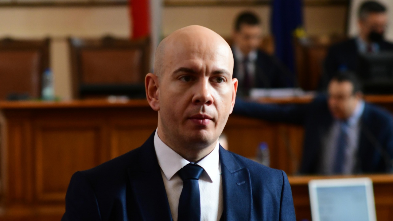 Депутат от "Възраждане": Трябва да плащаме в рубли за газа