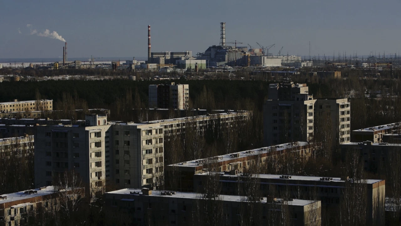 Окупацията на комплекса на атомната електроцентрала в Чернобил от руската