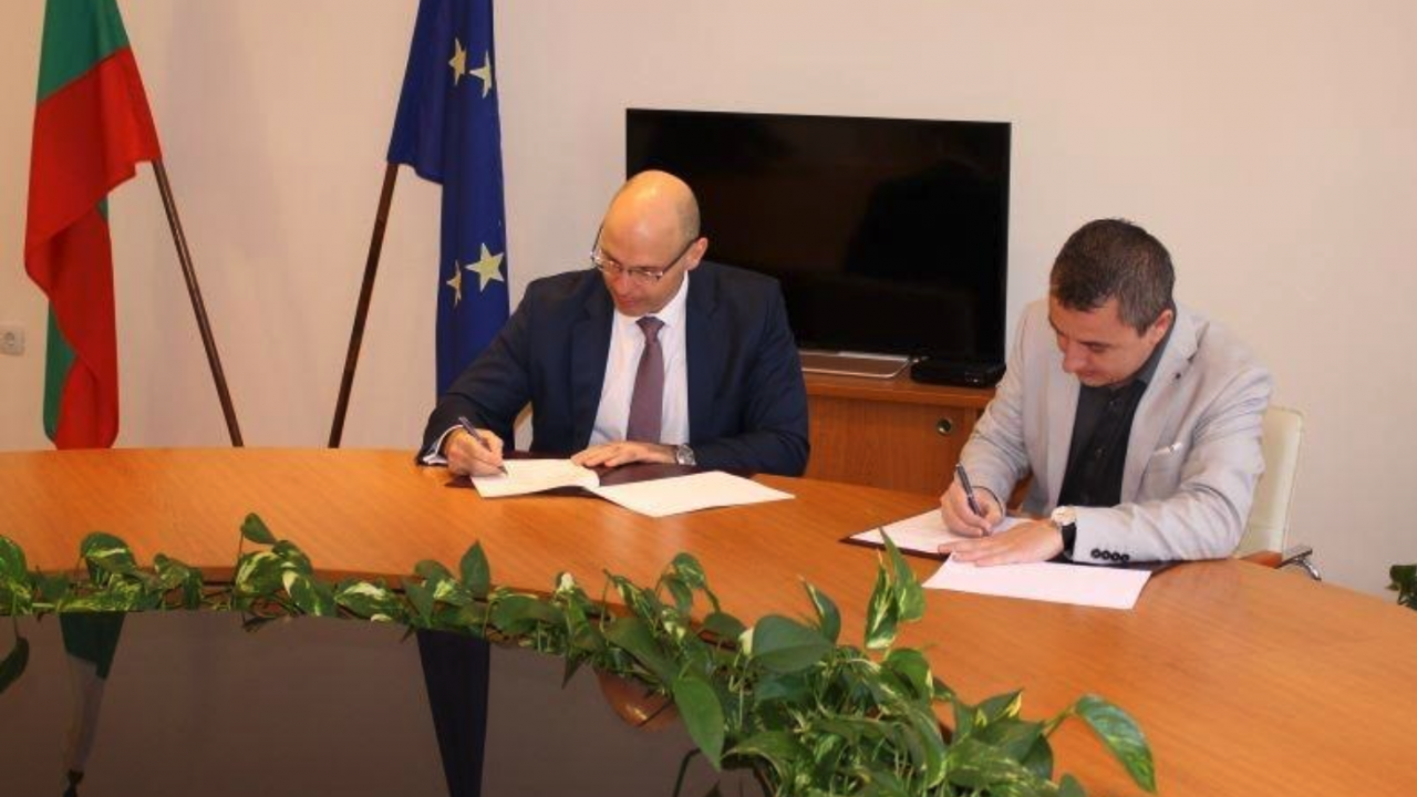 Министерството на енергетиката и AES България подписаха Меморандум за разбирателство за проучване на иновативни решения в сектора