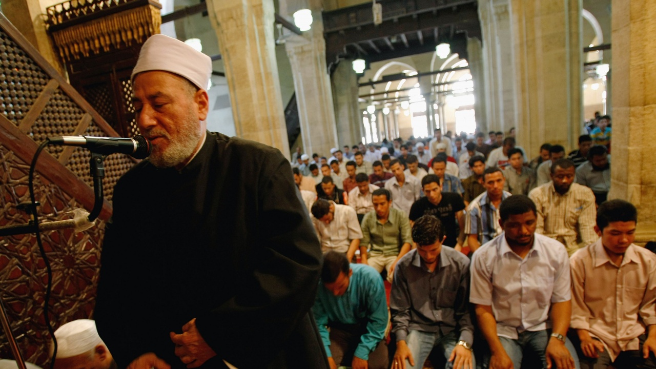 Египет отменя всички COVID ограничения за джамиите