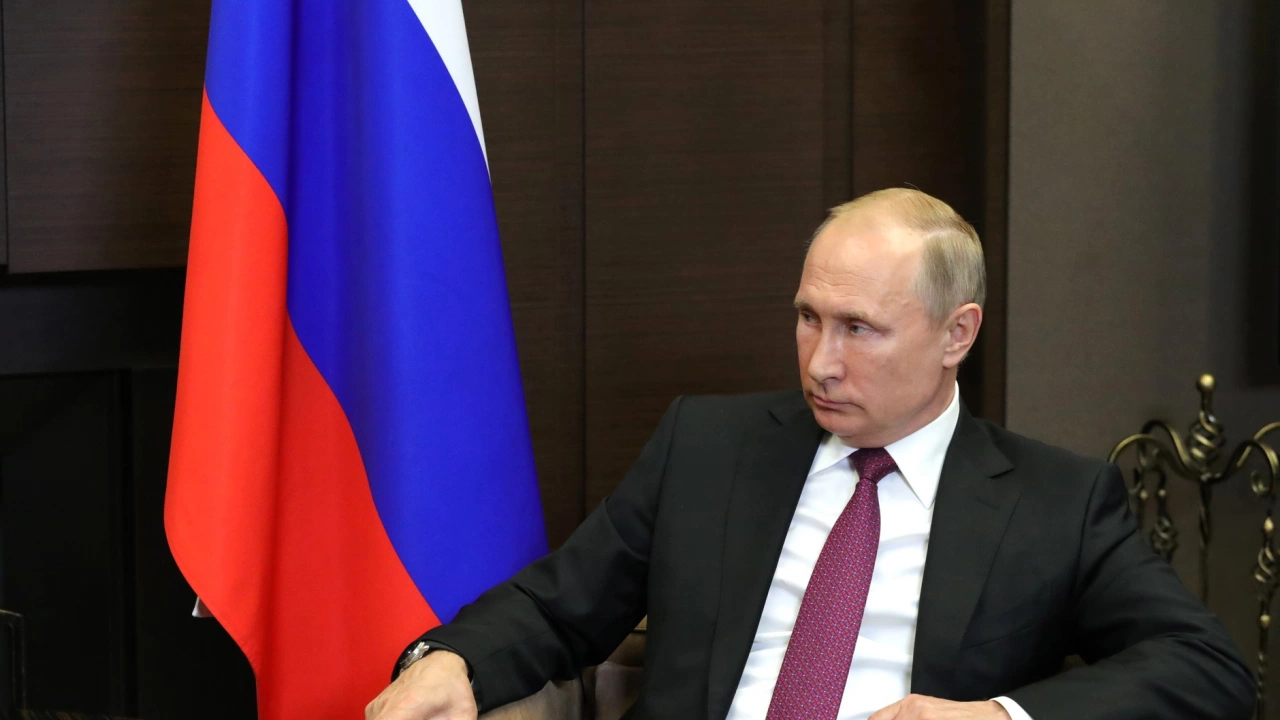 Съществуват два хипотетични сценария вследствие на които руският президент Владимир