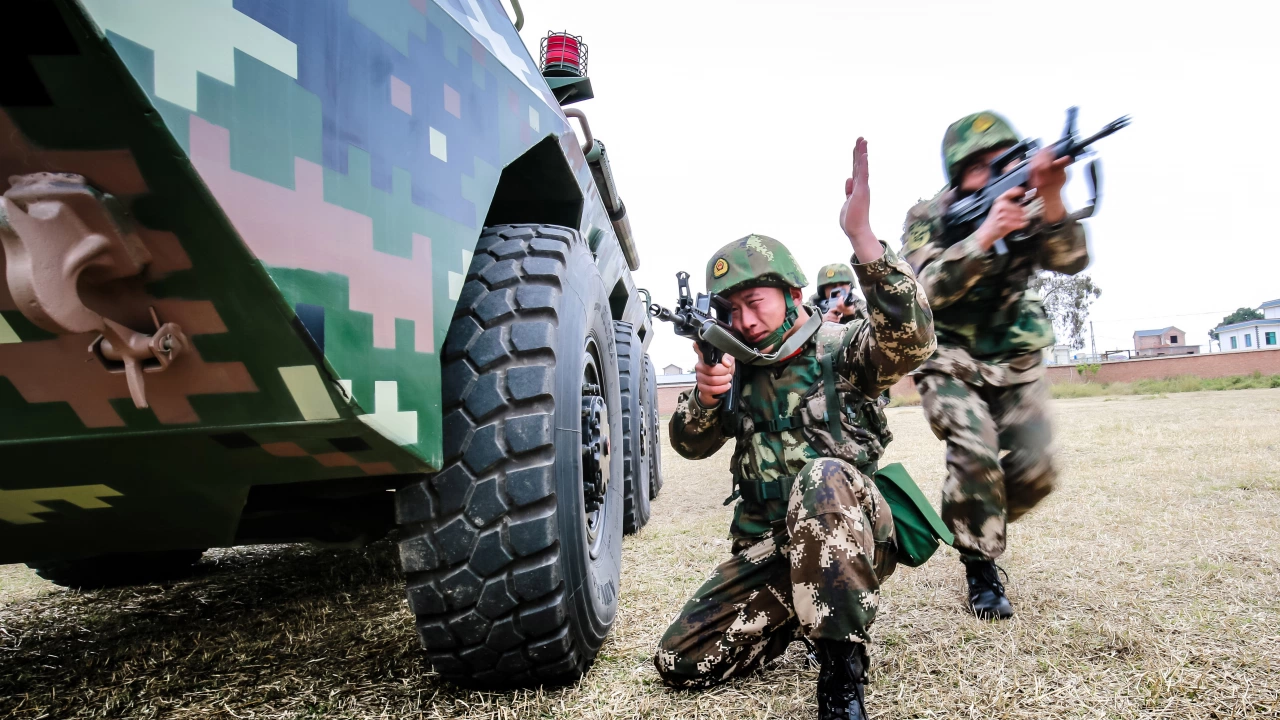 Китай внимателно наблюдава развитието на конфликта в Украйна който се