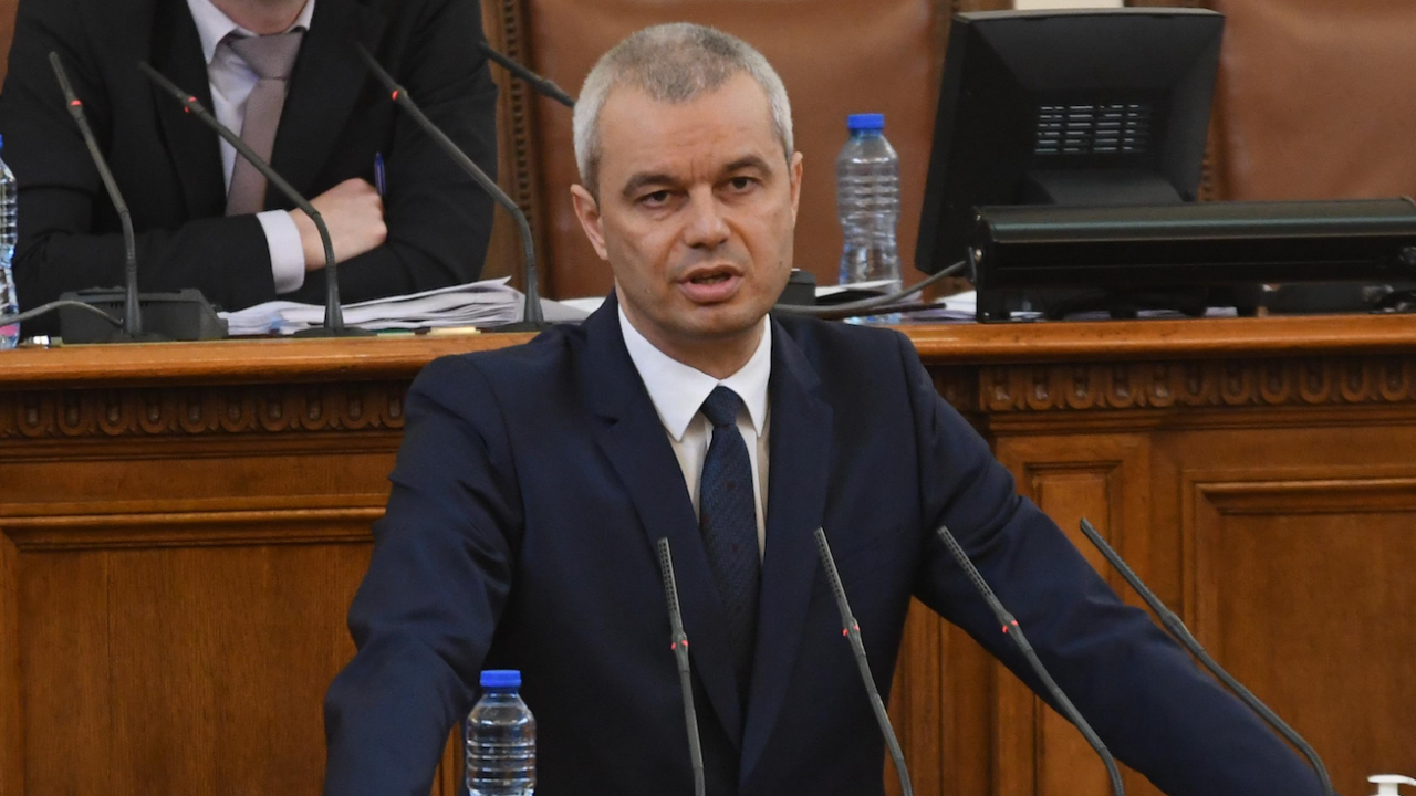 Костадинов: Визитата на българския министър-председател в САЩ по покана ли е, или по привикване?