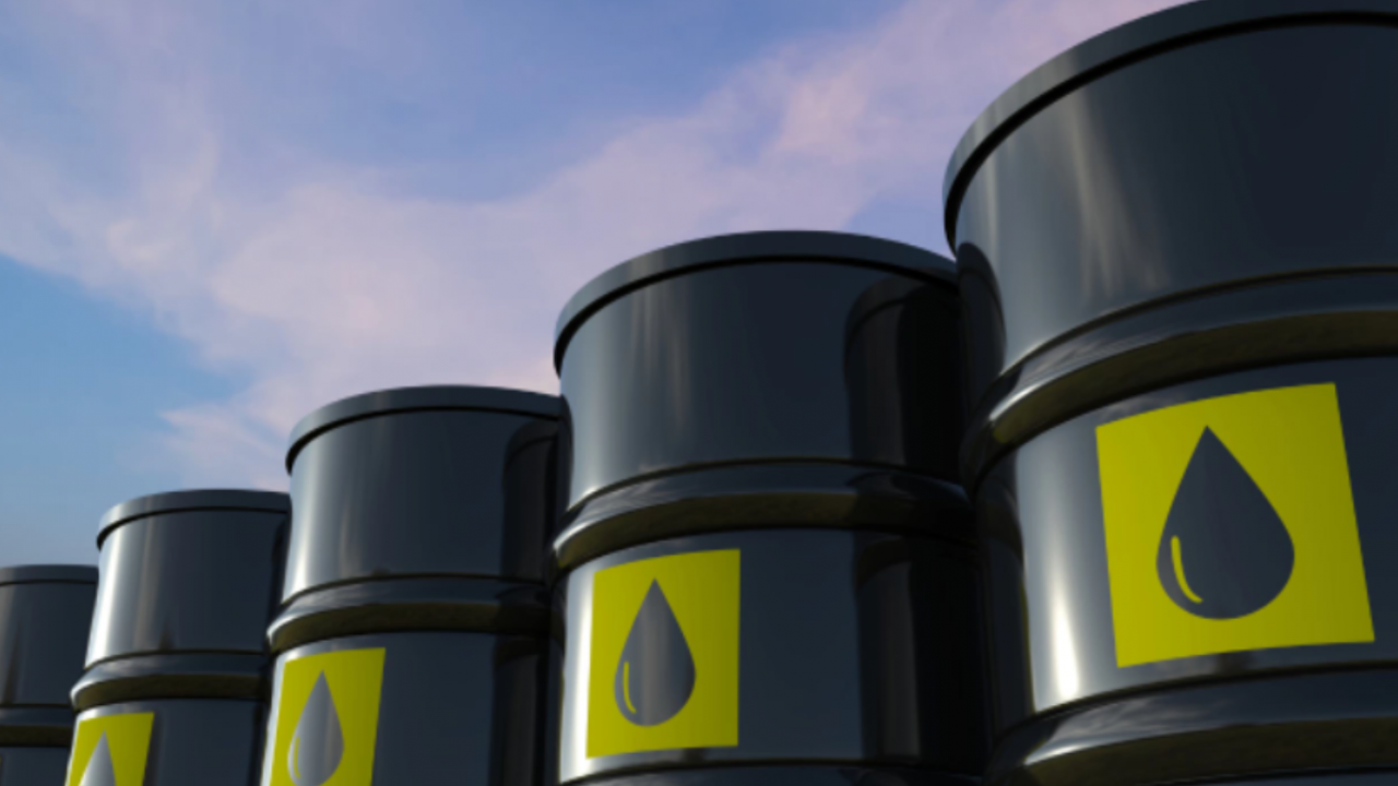 Петролът на ОПЕК спадна до 108 долара за барел