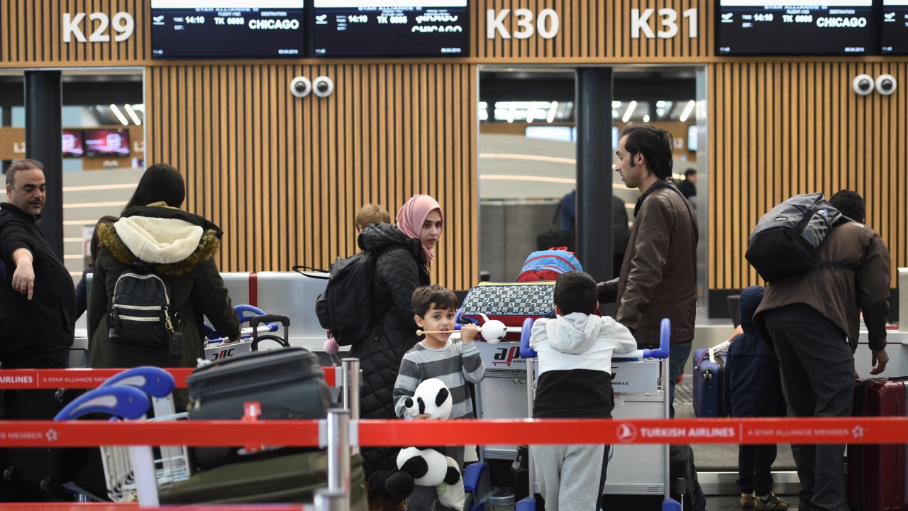 Общо 11 6 милиона пътници са преминали през турските летища през