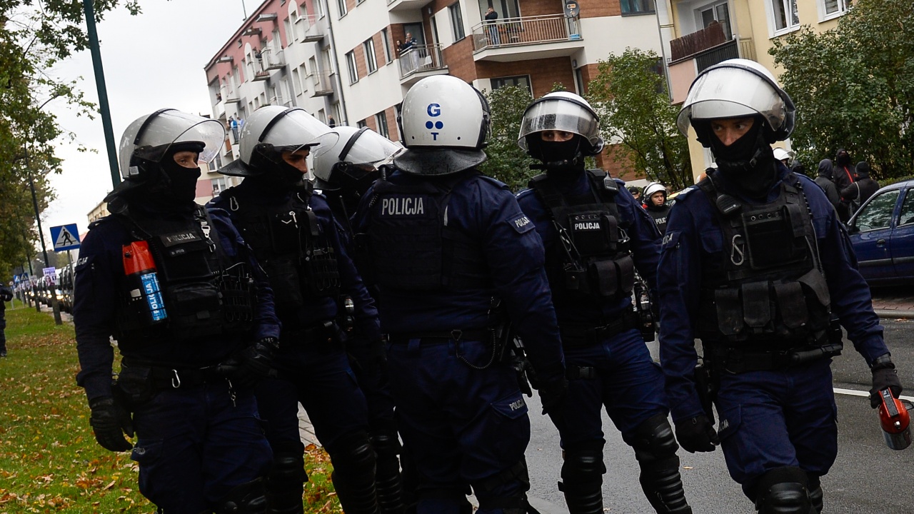 Полската полиция не е допуснала грешка при заливането на руския посланик във Варшава с боя