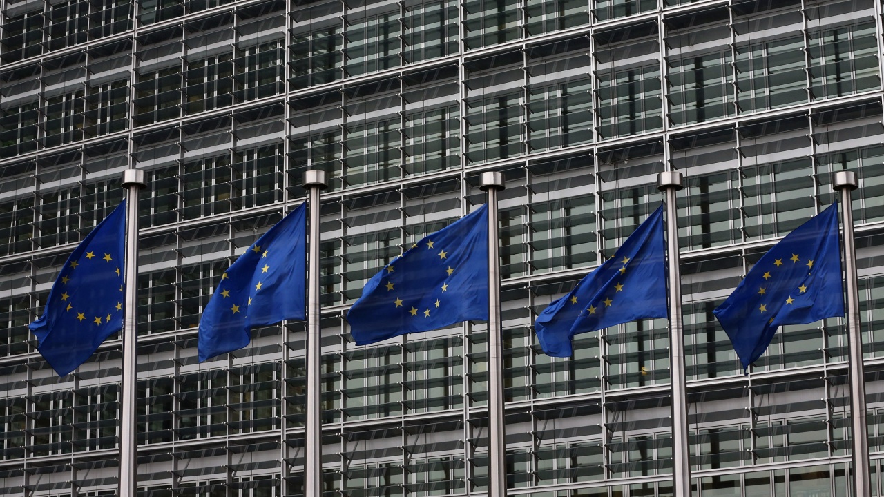 ЕК ще предложи нарушаването на санкциите да бъде европейско престъпление