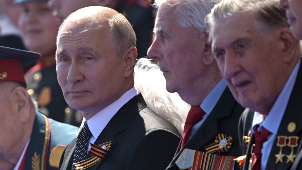 Лондон: Владимир Путин е взел главите на високопоставени военни заради провалите в Украйна