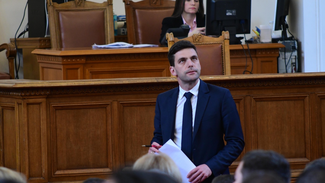 Никола Минчев: "Продължаваме Промяната" стои твърдо зад Мирослав Иванов