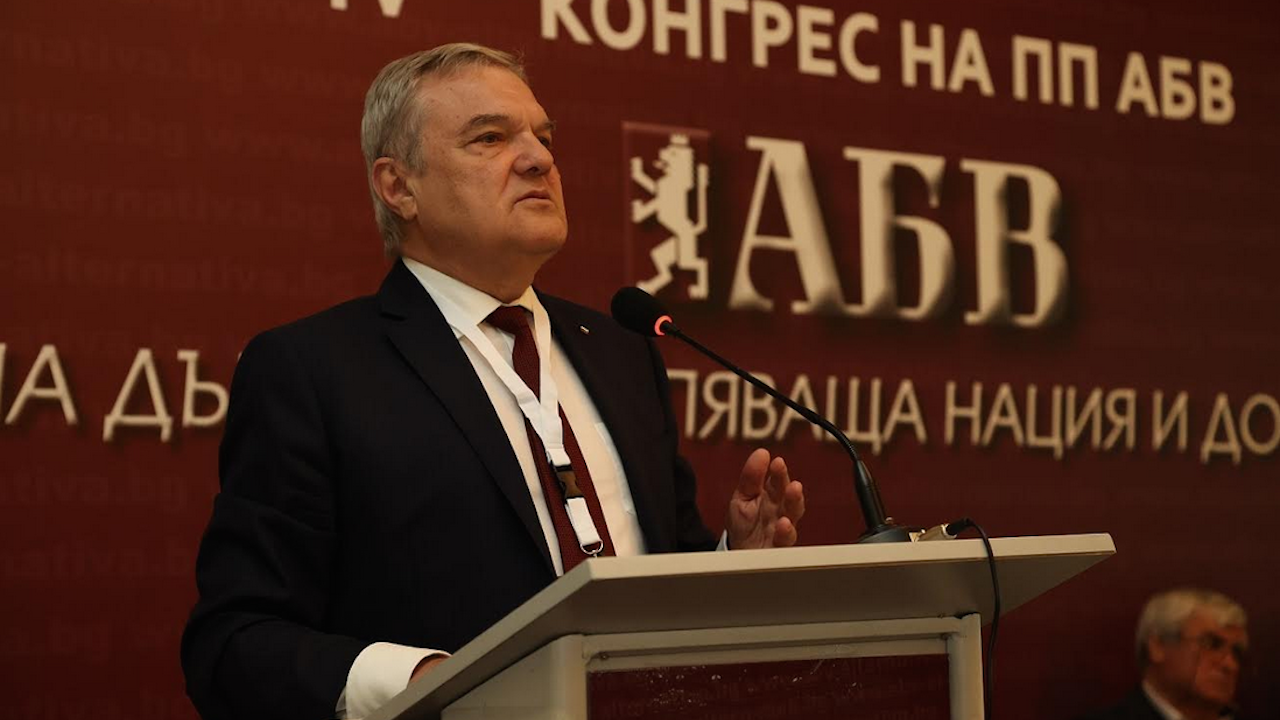 Румен Петков бе преизбран за лидер на АБВ