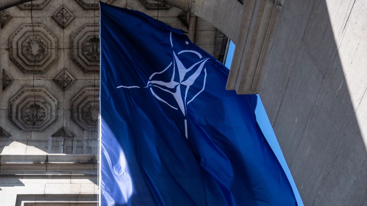 Швеция ще подаде заявка за пълноправно членство в НАТО предаде