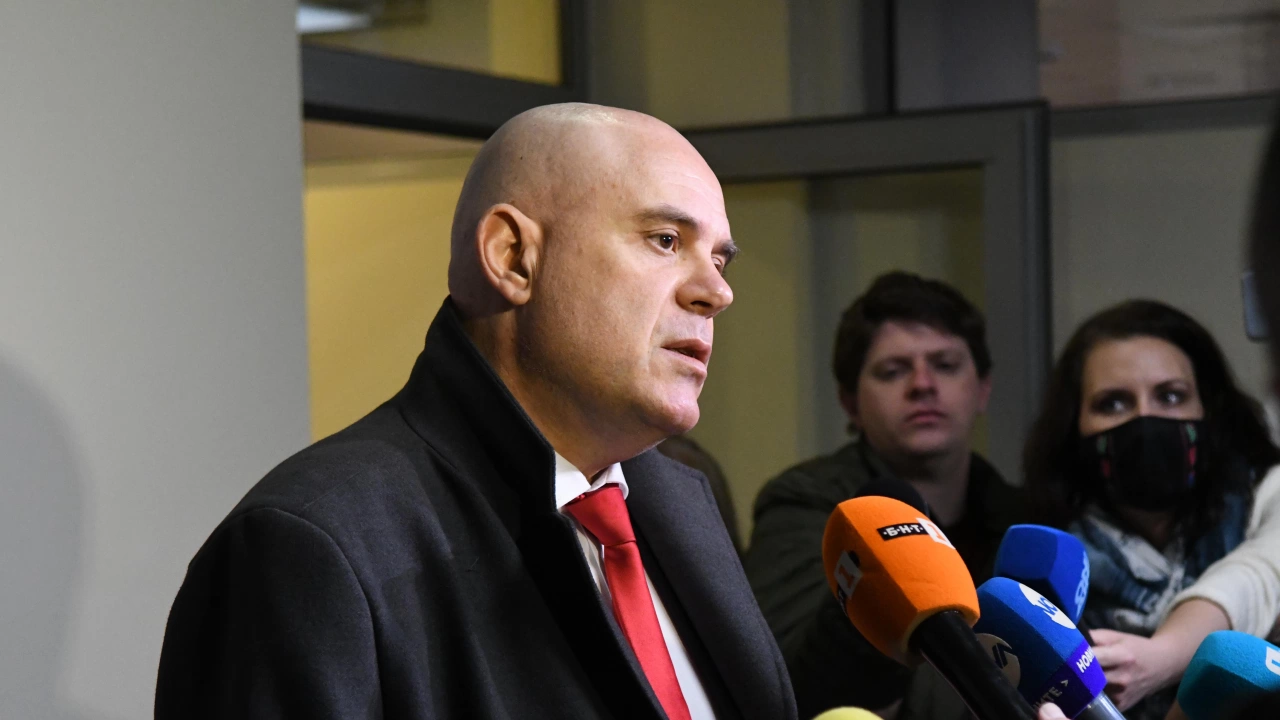 ВСС отложи заседанието си за предсрочно освобождаване на главния прокурор