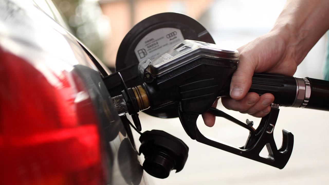 България е сред страните с най ниски цени на бензина и