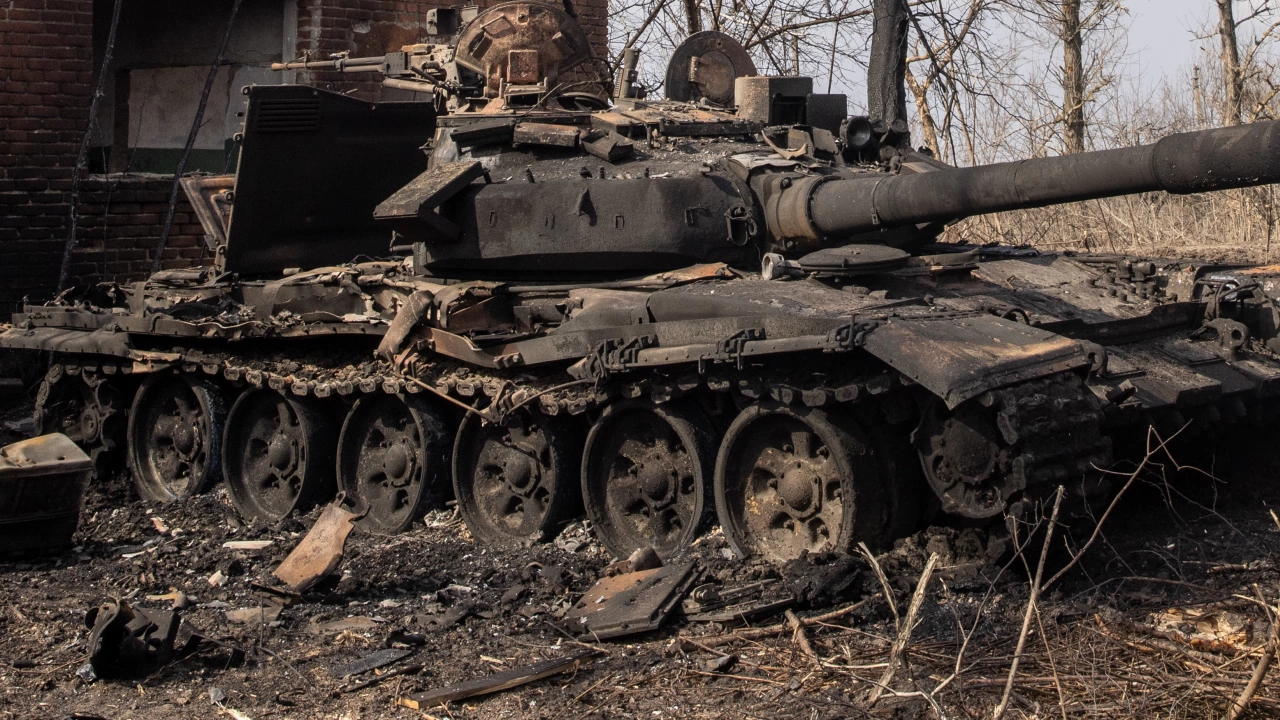 Видео показващо унищожени руски танкове разпространи изданието Украинская правда Всичко