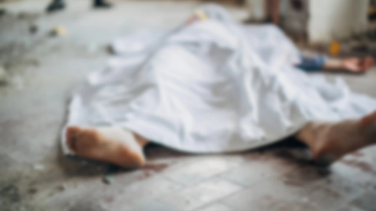 Безжизнено тяло на мъж намериха на главната улица на Смолян