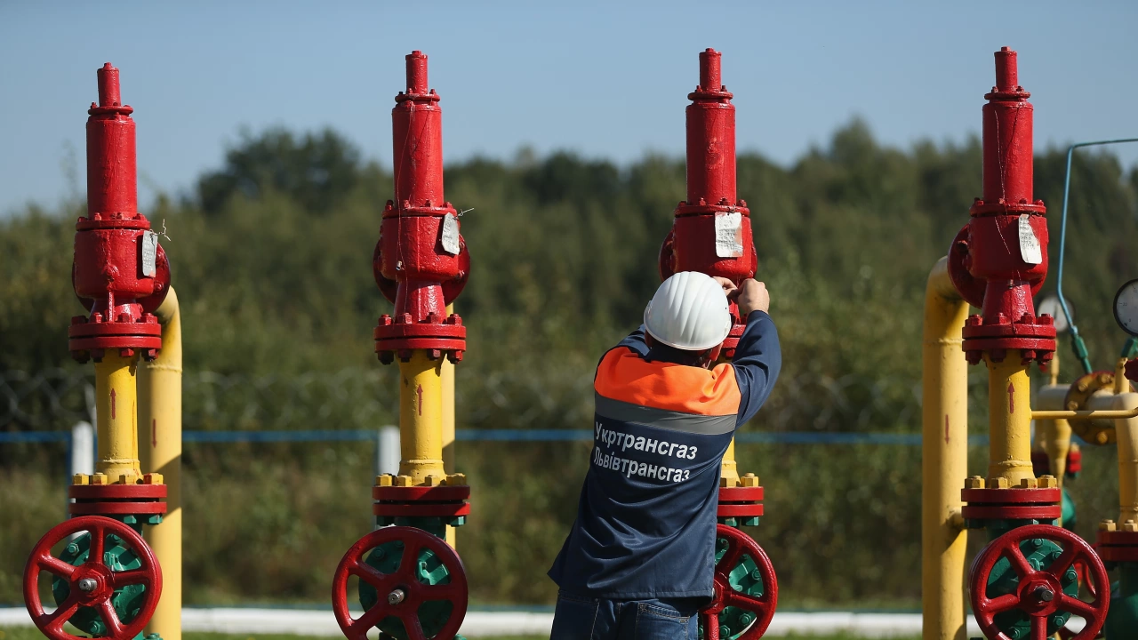 Руският гигант Газпром ще преустанови тази събота доставките на газ