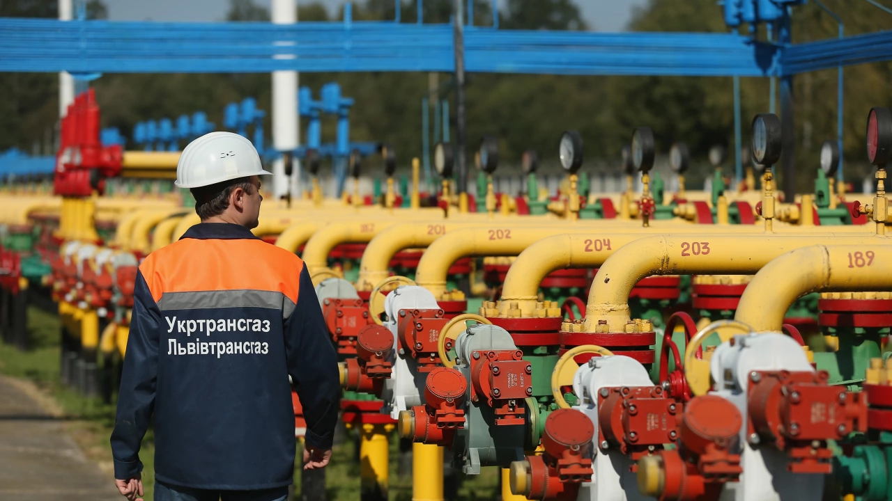 Газпром подава транзит през Украйна за Европа 44 7 млн куб