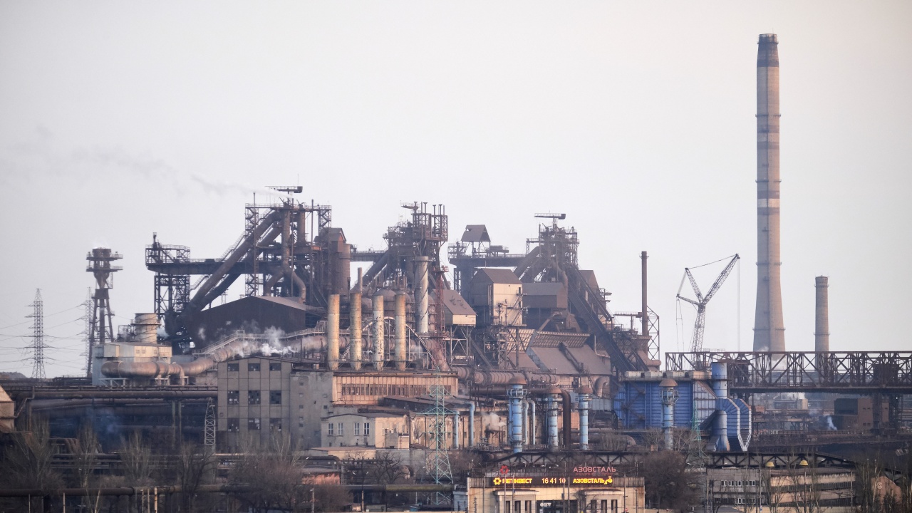 Руските войски започнаха да разчистват мините в "Азовстал"