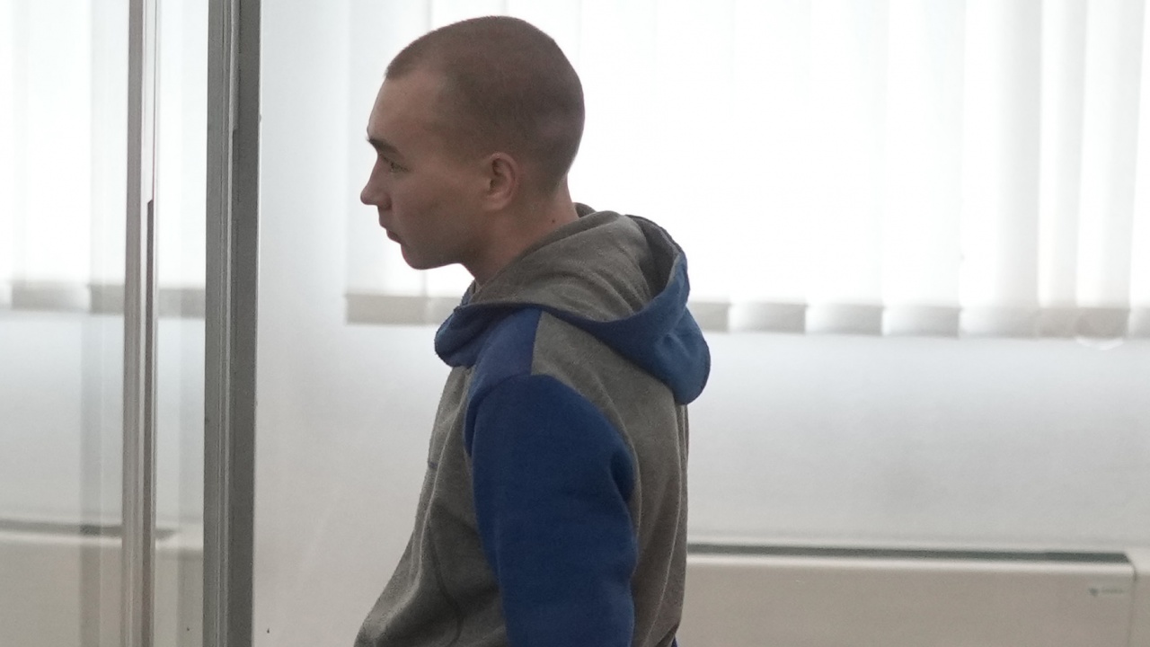 Руският войник, убил цивилен в Украйна, получи доживотна присъда