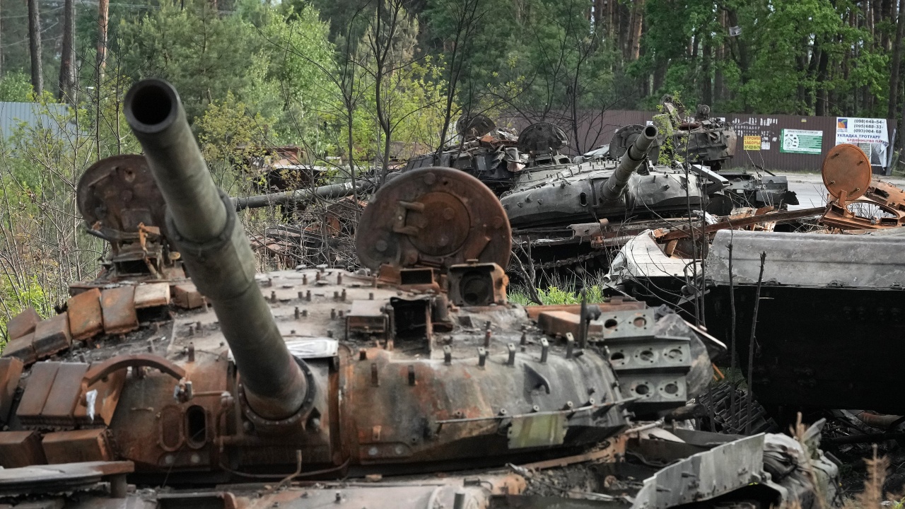 ДЕН 94 ОТ ВОЙНАТА: Херсонска област затвори границите си, украинската армия продължава да отбранява обкръжения Северодонецк