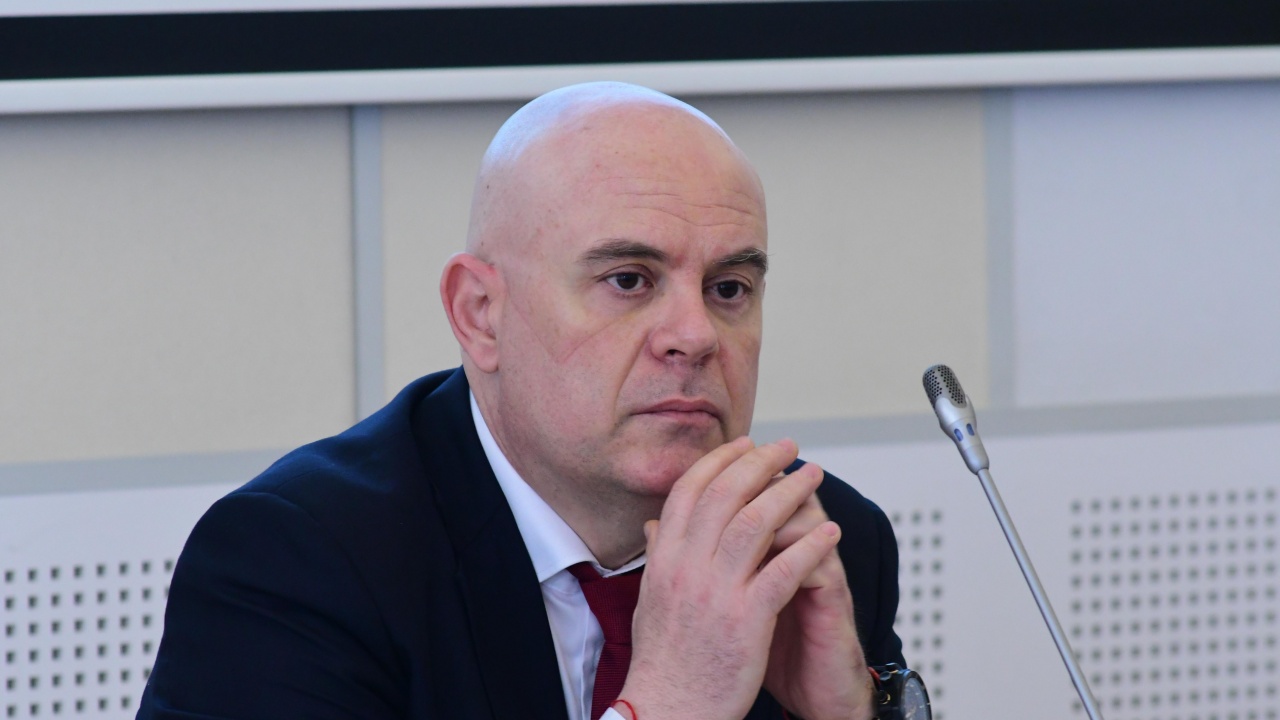 Гешев участва в конференция по повод първата годишнина на Европейската прокуратура