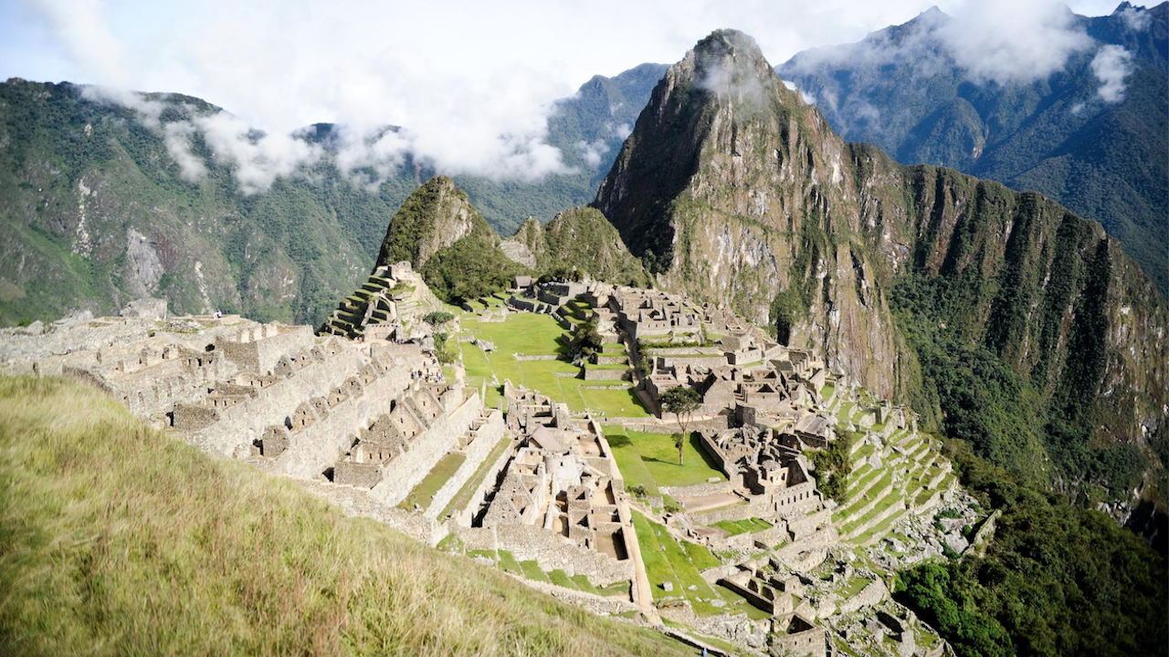 Археолози откриха коридори в перуански храм на 3000 години