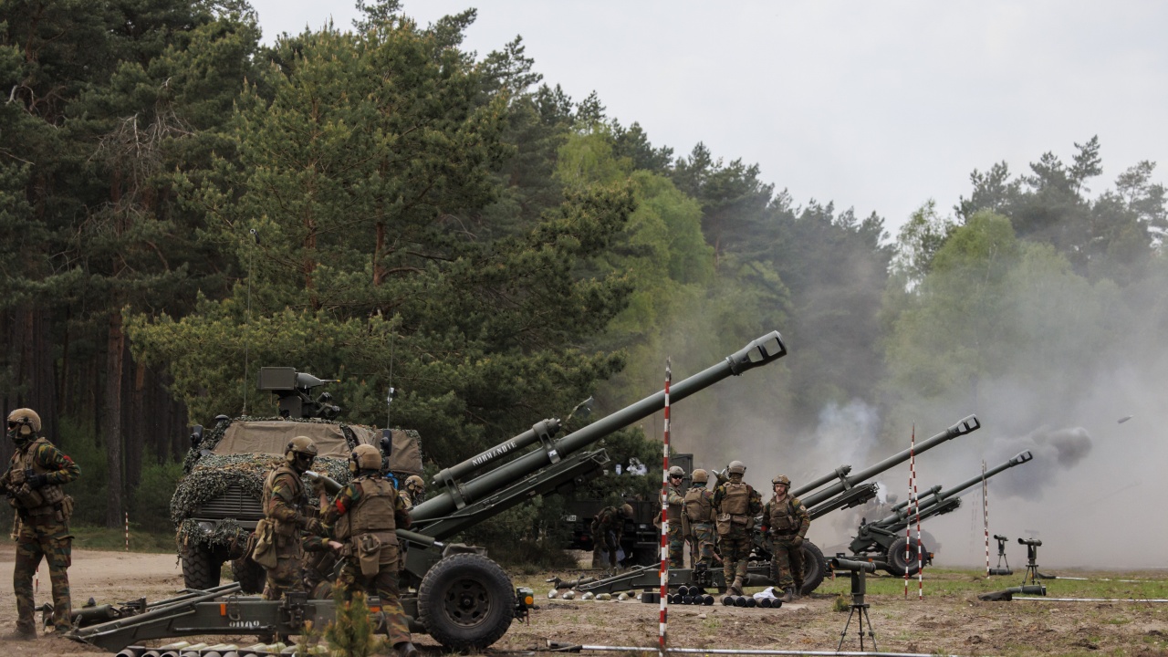 Неутрална Швейцария разреши доставката на оръжия за Украйна