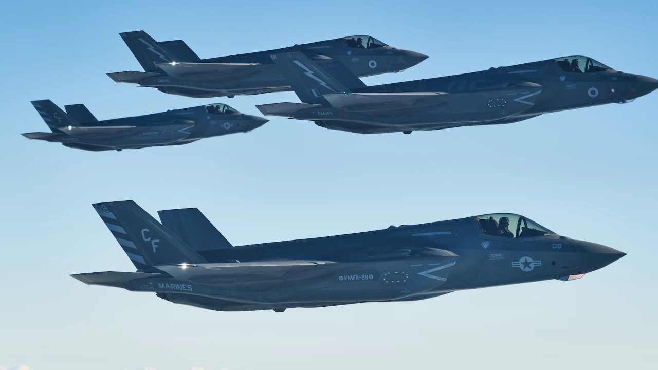 Американски изтребители F 35 вече са кацнали в авиобаза Граф