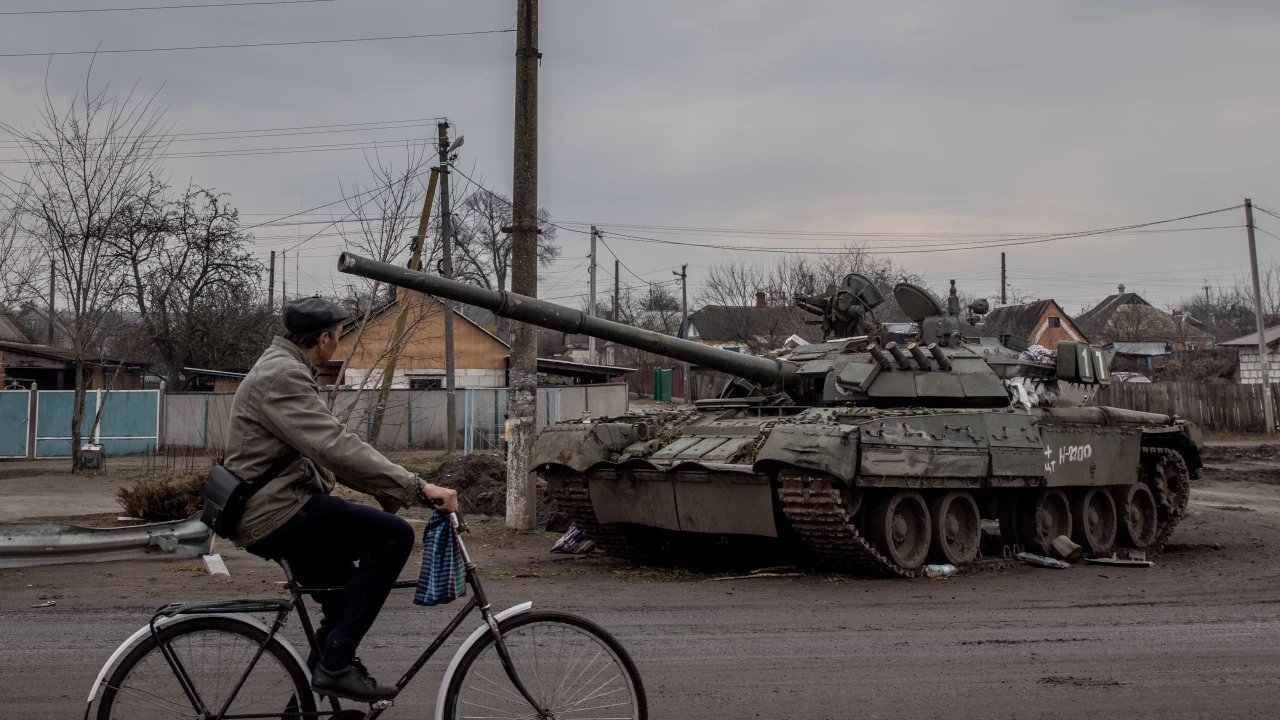 Руските въоръжени сили в Източна Украйна се опитват да напреднат