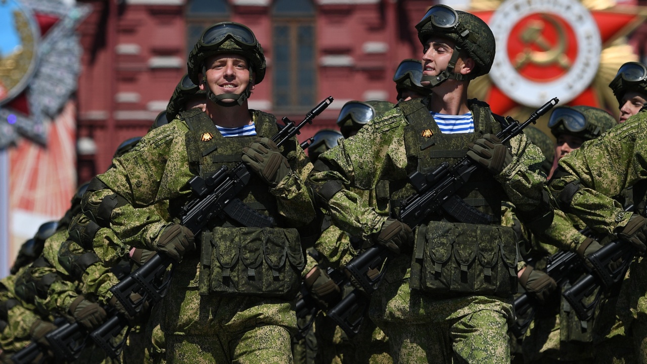 Русия за пръв път призна, че войници на наборна служба