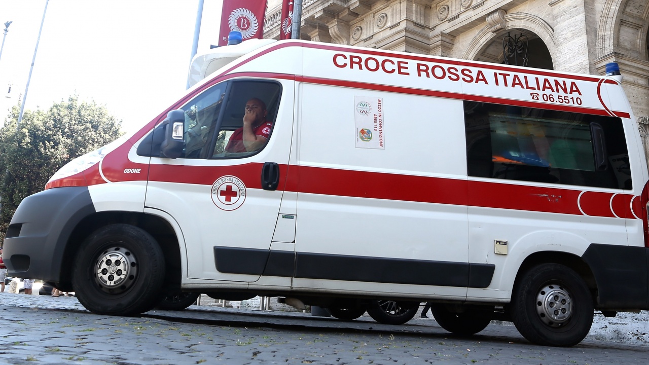 Намерени са телата и на седемте загинали от катастрофиралия в Италия хеликоптер